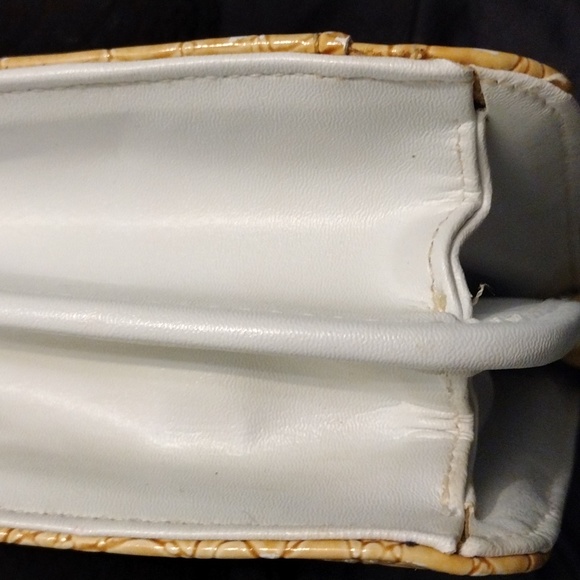 EUC CS Chenson Yellow Vintage Satchel Crossbody Bag - Picture 8 of 16